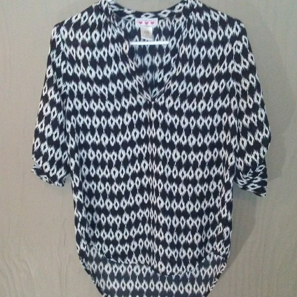 Three Pink Hearts Trixxi Blouse